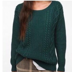Urban Outfitters Forest Green Flecked Cable Knit  Sweater SZ. XS EUC